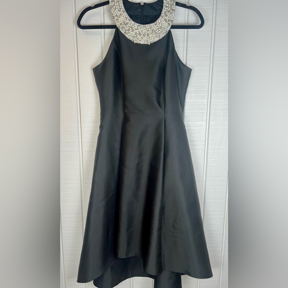 Adrianna‎ Papell Mikado Halter Dress size 2 - Picture 3 of 14